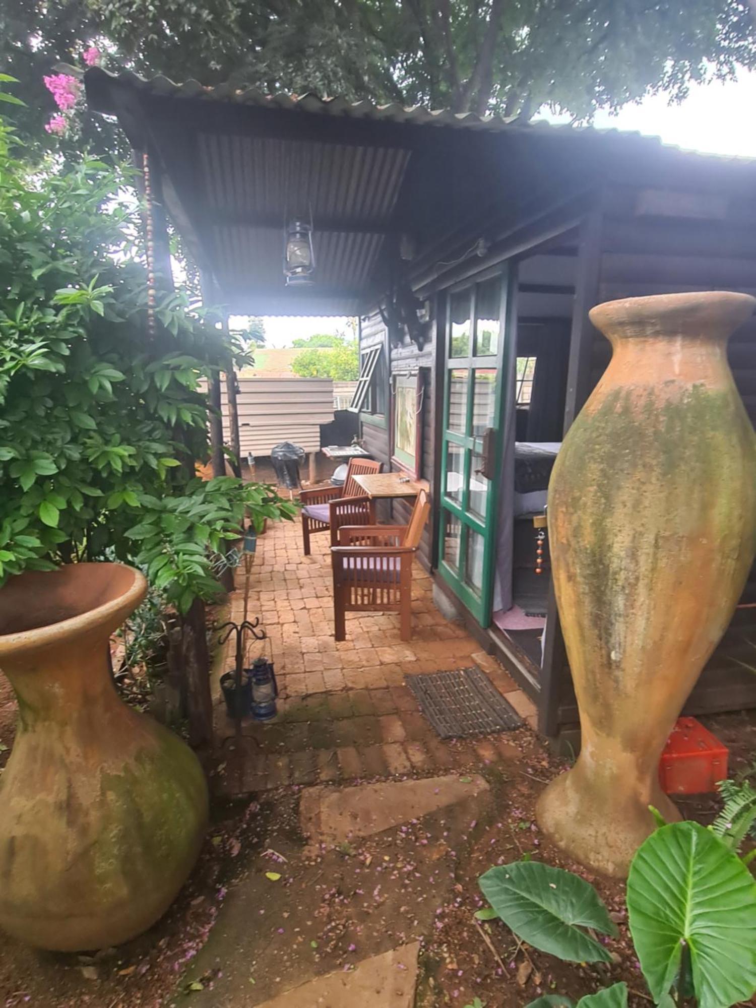 The Old Cabin 호텔 쿨리난 외부 사진