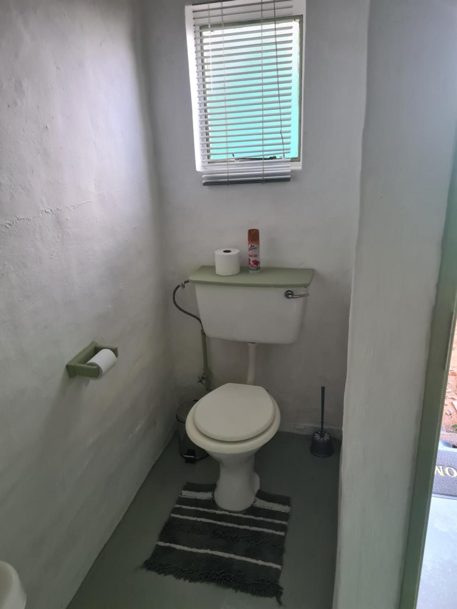 The Old Cabin 호텔 쿨리난 객실 사진
