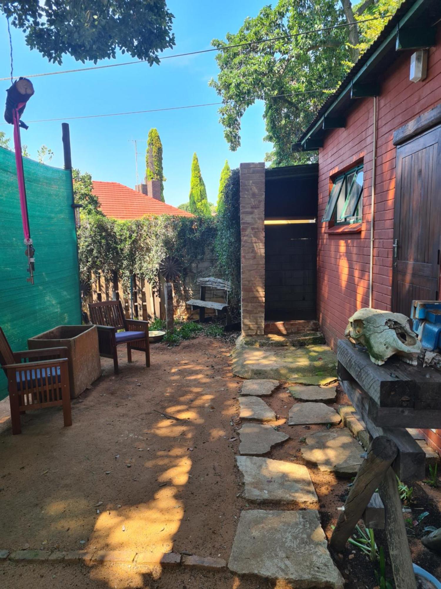 The Old Cabin 호텔 쿨리난 객실 사진