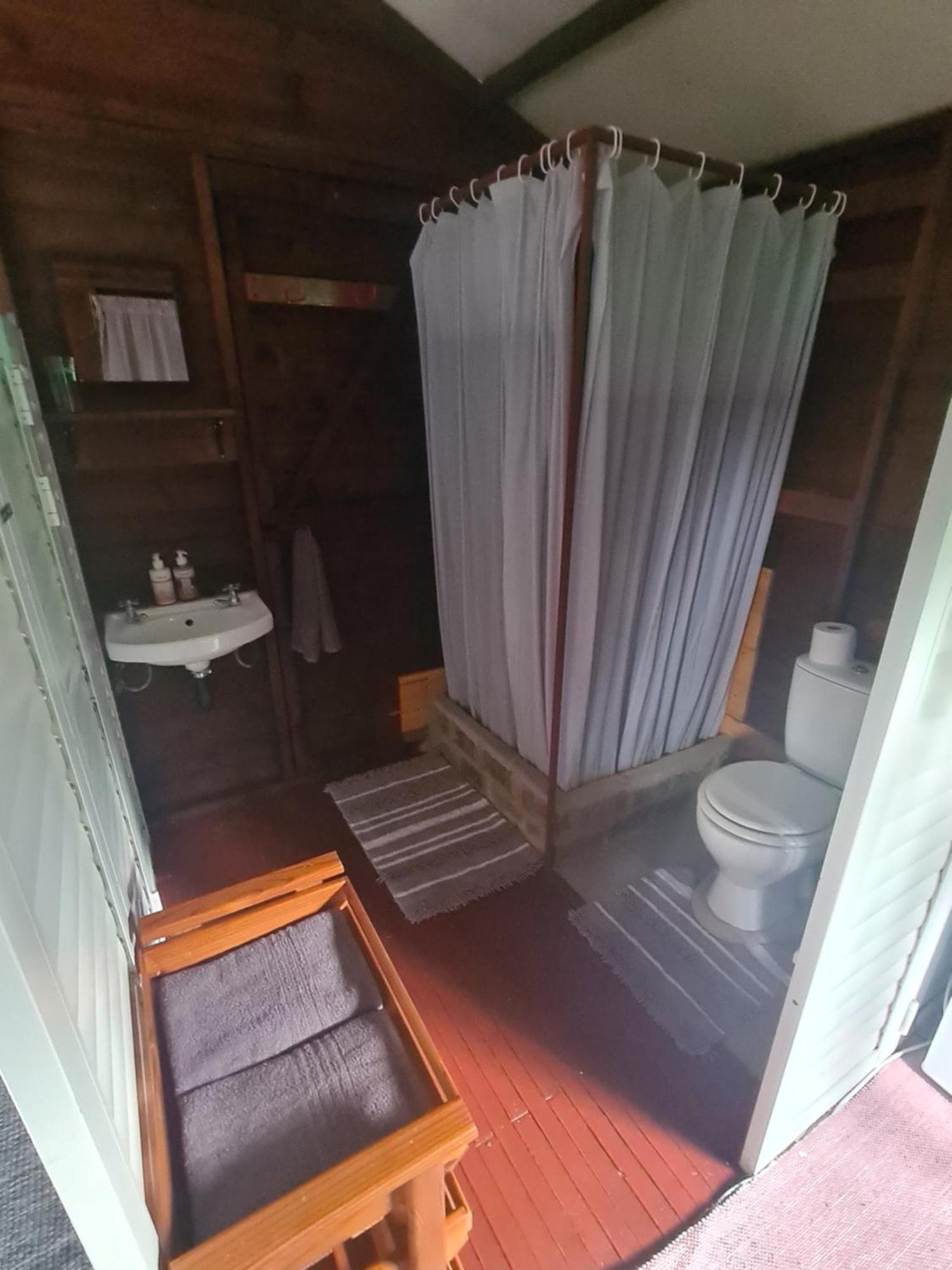 The Old Cabin 호텔 쿨리난 외부 사진